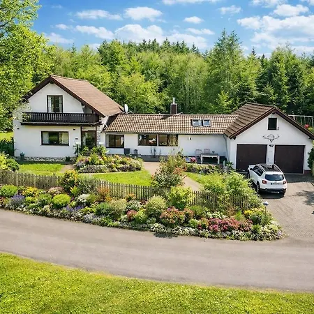 Nuerburgring Eifelhaus Apartman *